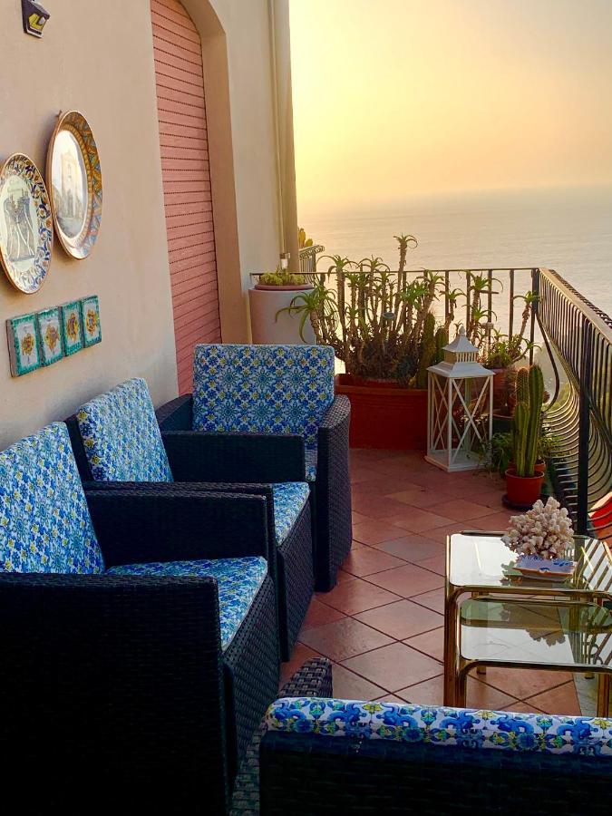 sun sky sea suite Taormina Exterior foto